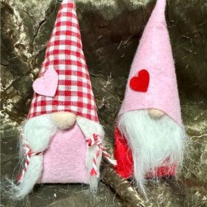 Red and Pink Gnome Felt Decor Set